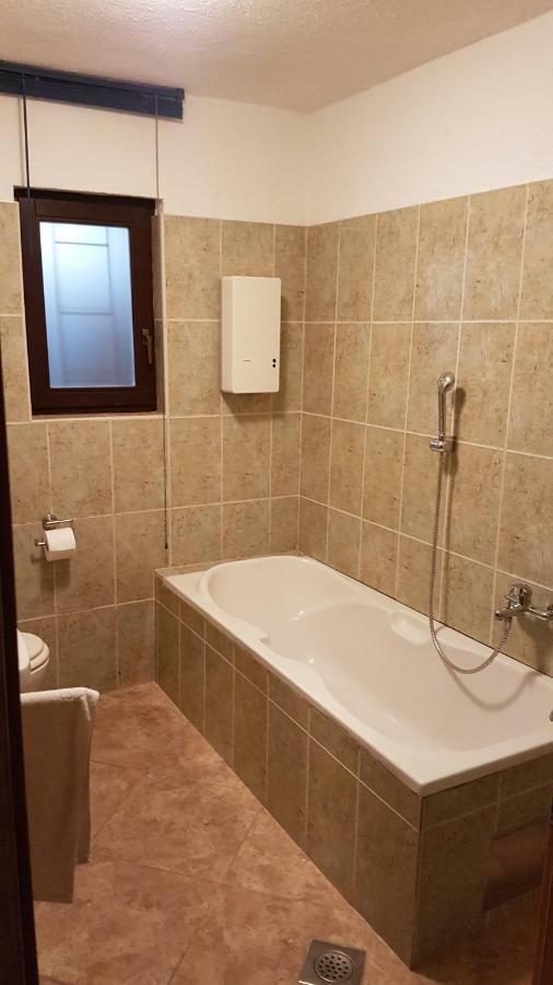 Willa Ferienhaus Maria Trogir Zewnętrze zdjęcie
